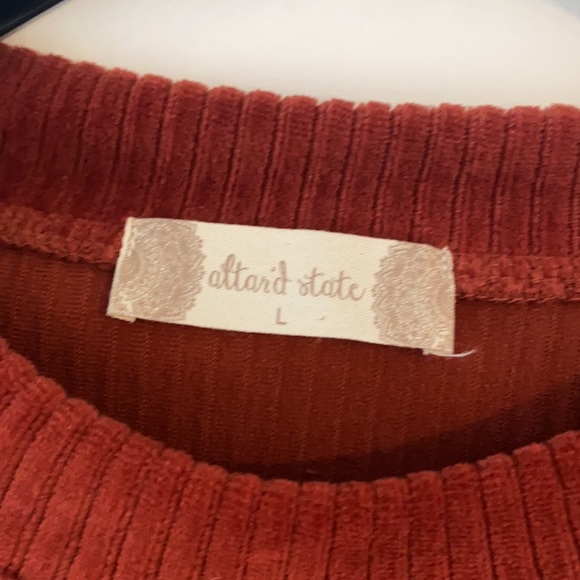 Altar’d State Sweater - Picture 10 of 10